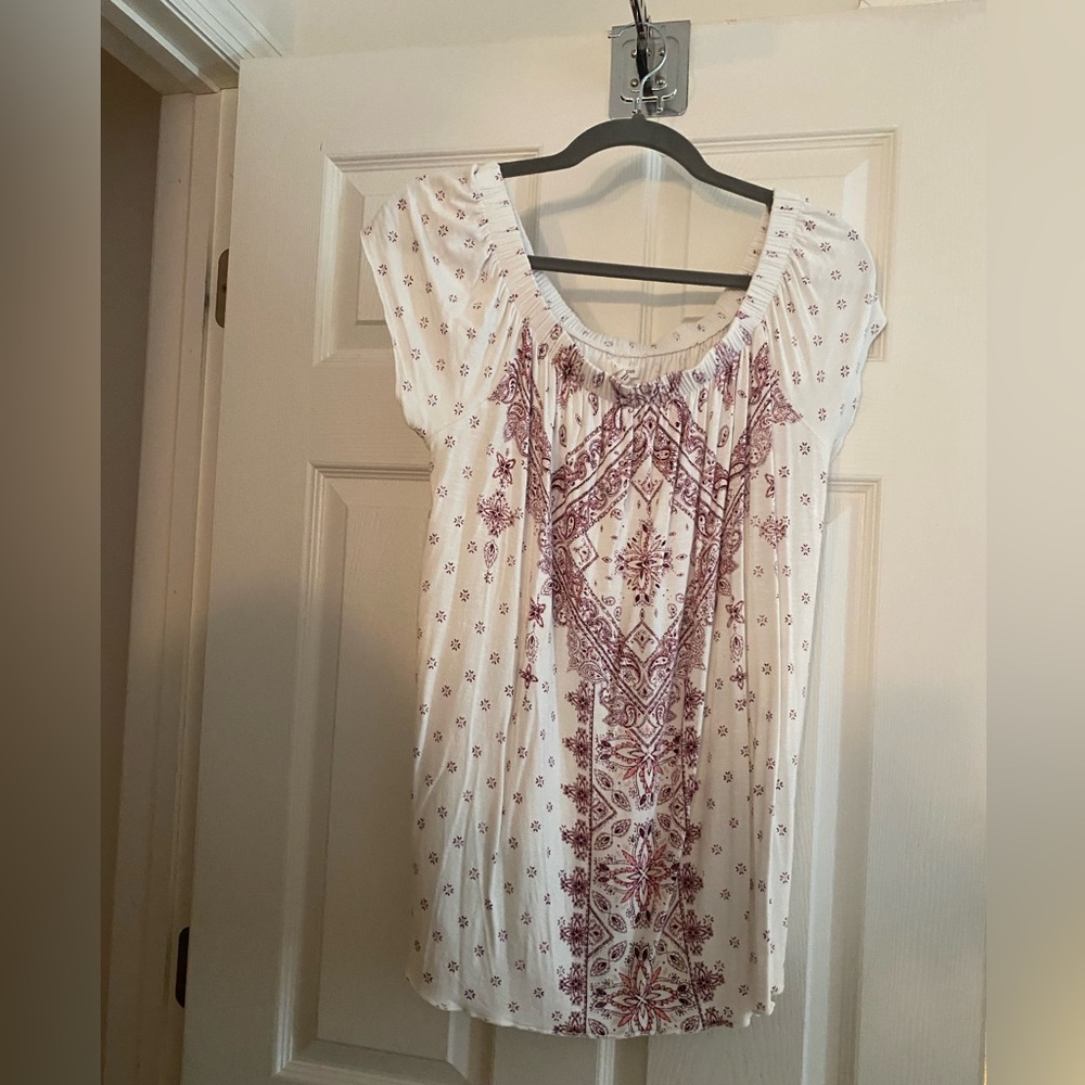 Maurices Rose Pink and White Top Large